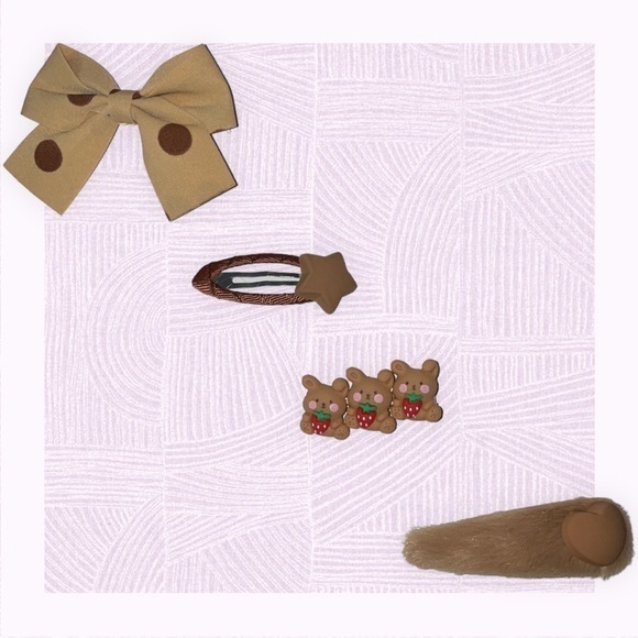 SET OF 4 Trendy Hair Clips - Picture 1 of 7